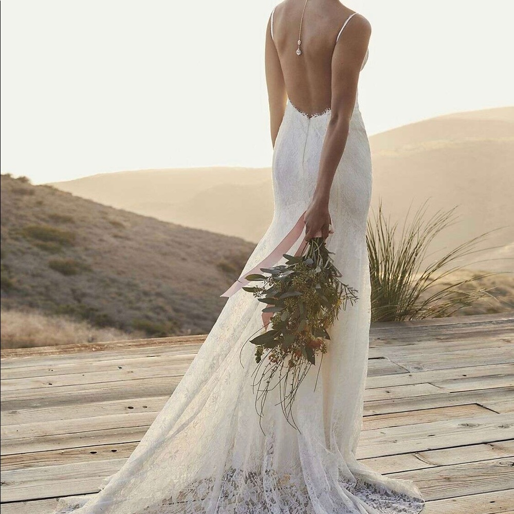 Backless Wedding Dress